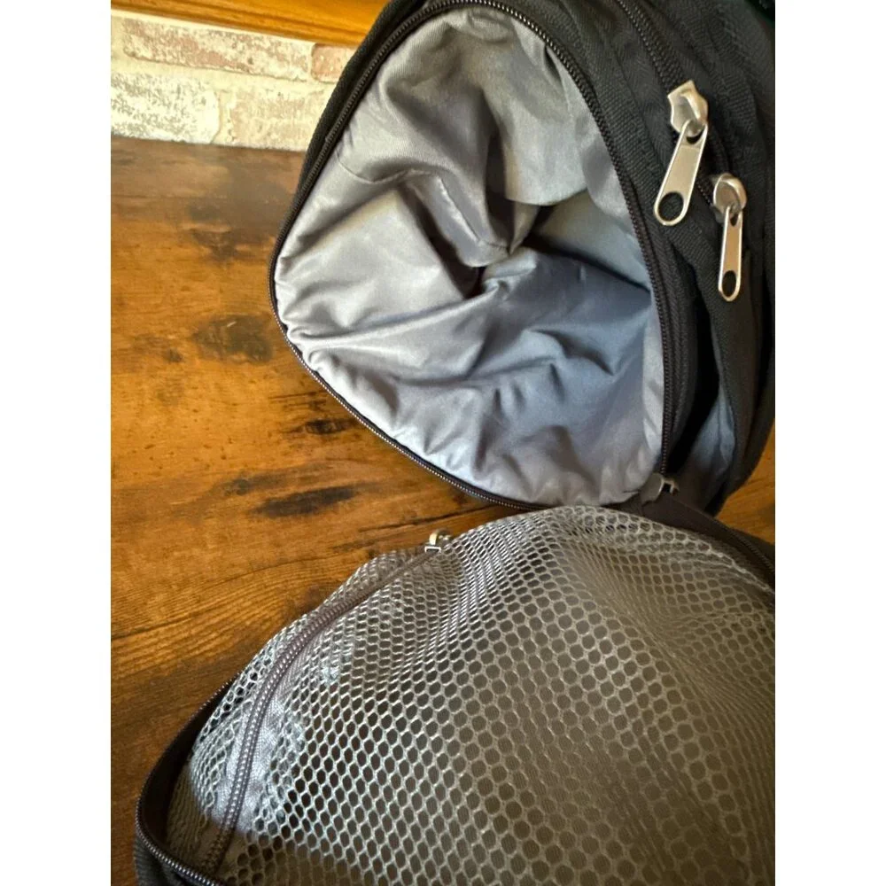 Jos A Bank Black Padded Roll Up Luggage Case & Garment Bag With Shoulder Strap